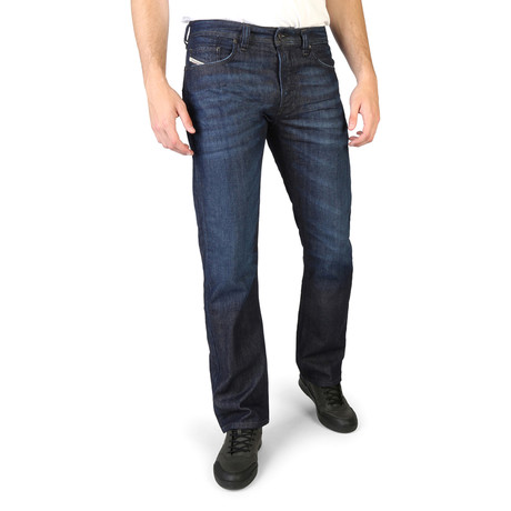 Larkee Light Fade Relaxed Jeans // Blue (27WX32L)