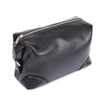 Leather Corner Detail Personal Care Case // Black