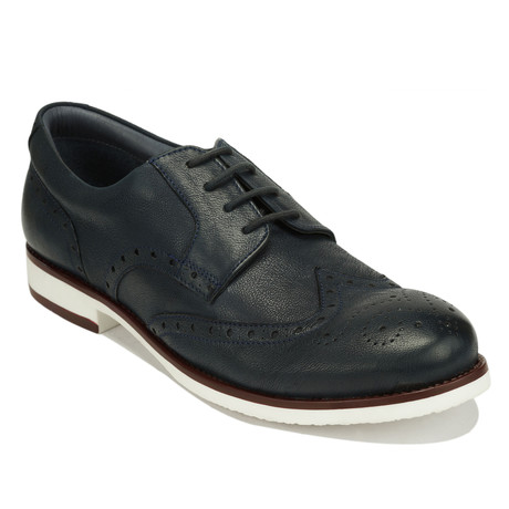 Ruggero Derby // Navy Blue (Euro: 39)