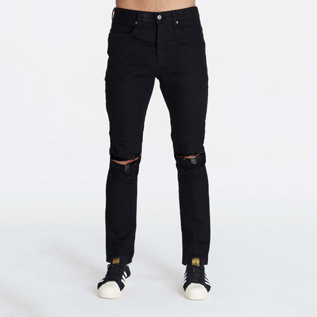 Joe Blow Destroyed Denim // Black (29WX32L)