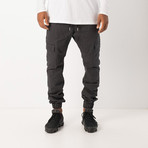 Sureshot Cargo Jogger // Black (29WX32L)