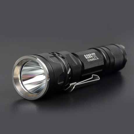 LED Flashlight // G20C