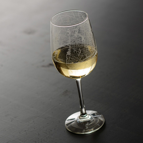 New York City Map Wine Glass // 2-Pack