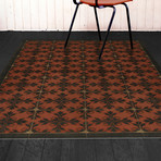 Rose Red Border (2'10.5"L x 4'2"W)