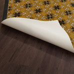 The Queen Bee (2'10.5"L x 4'2"W)