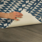 Niyaha (2'10.5"L x 4'2"W)