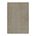 5th Avenue (2'10.5"L x 4'2"W)