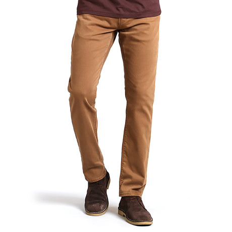 Marcus Slim Straight-Leg Jeans // Toffee Washed Comfort (28WX30L)