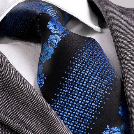 Carmenta Tie // Blue + Black Flowers