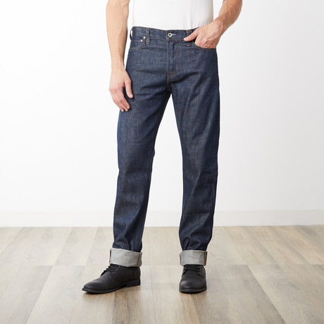 Less Water+ Less Waste Wash Right Hand Twill Denim // Athletic Fit (30WX34L)