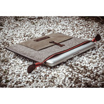 Canvas Hillary Sleeve Bag // Dark