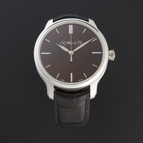 H. Moser & Cie Endeavour Centre Seconds Manual Wind // 343.505-015 // Store Display