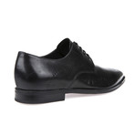 U New Life Shoes // Black (Euro: 43.5)