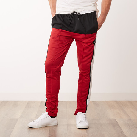 Regular Fit Sweatpants // Red (S)