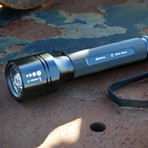 Zoom Focusing CREE LED Flashlight // 346 Lumen