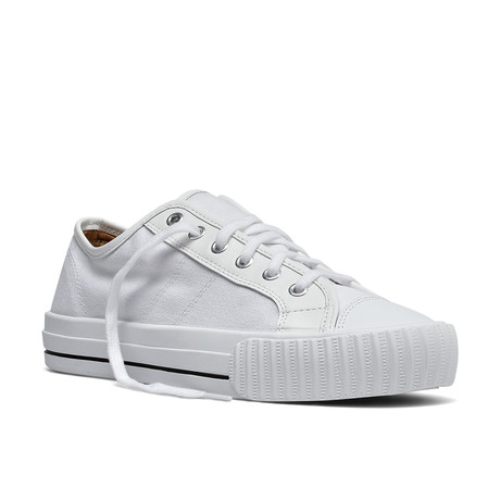 Center Lo Sneakers // White (US: 6)