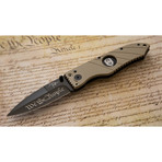 Special Edition: We The People // Flatline Grip Folder // Khaki (Black Smooth Blade)