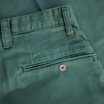 Cal Chino // Army Green (29WX33L)