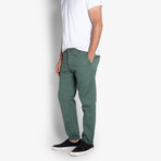 Cal Chino // Army Green (29WX33L)