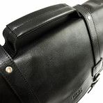 Urban Messenger Leather Brief // Black