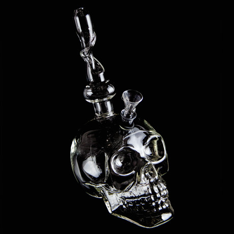 Crystal Skull Pipe // 8.25"