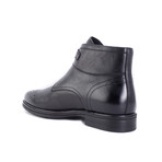Malden Boots // Black (US: 8.5)