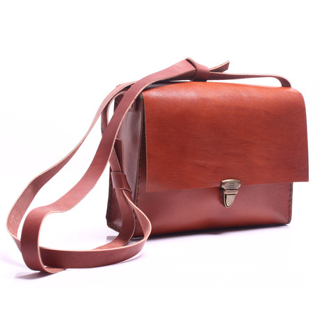 Locked Pune Courier Bag // Brown