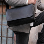 Agra Courier Bag // Dark Brown