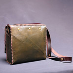 Pune Courier Bag // Green