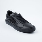 Star-Studded  Lace-Up Sneaker // Black (Euro: 42)