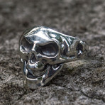 Smiling Skull Ring // Silver (7)