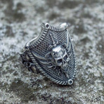 Skull + Shield Ring // Silver (9)
