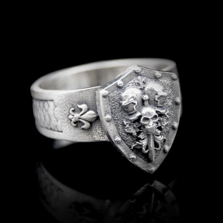Ring // Dead Knight // White (5)