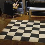 The Corner Diner (1'8"L x 2'6"W)