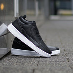 Kong // Black (Euro: 41)