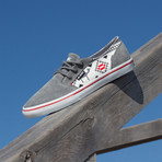 Sticky // Grey + Nomad Pattern (Euro: 39)