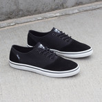 Flipper // Black (Euro: 39)