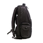 Jetsetter Tech Backpack 20L // Stealth + Bento Box Mini Case Bundle (No Add-on)