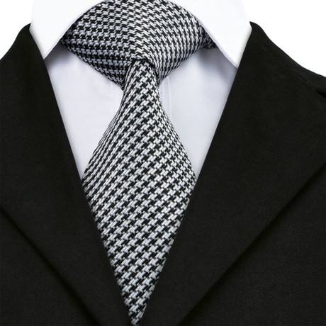 Andre Handmade Tie // Black + White