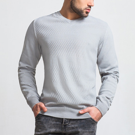 V-Neck Wool Sweater // Light Gray (M)