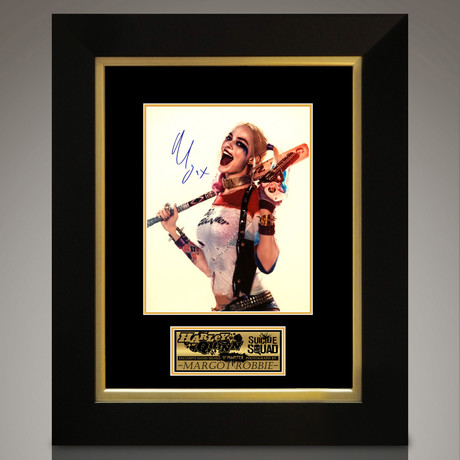 Harley Quinn // Margot Robbie Signed Photo // Custom Frame