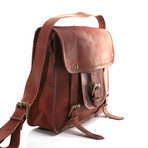 Strong Messenger Bag // Brown