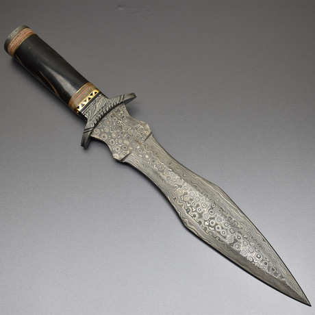 Damascus Steel Full Tang Bull Horn Handle Dagger