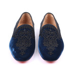 Blue Velvet // Blue (Euro: 40.5)