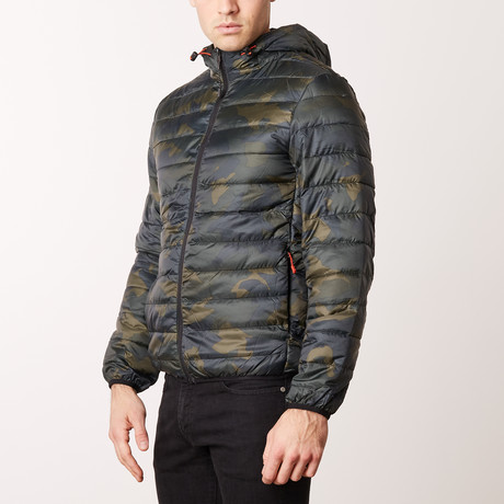 Packable Jacket + Camouflage Design // Olive (S)