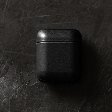 Airpods Case // Black Leather