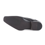 Chissed Toe Derby // Black (UK: 8)