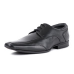 Chissed Toe Derby // Black (UK: 10)