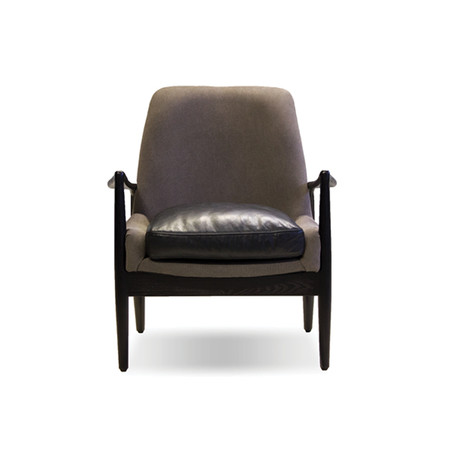 Reynolds Lounge Chair // Black Matte Frame