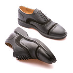 Christopher Oxford // Black (Euro: 44)